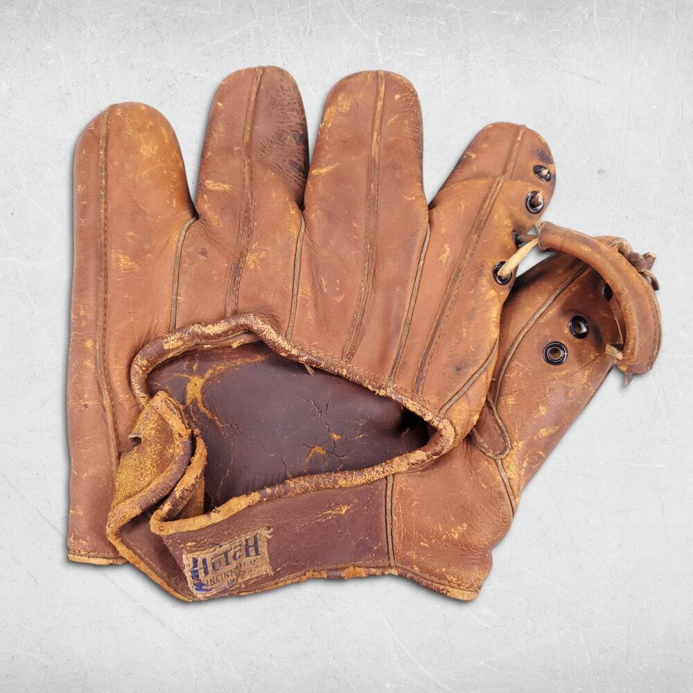 VTG 1940s Hutch #52 Ted Williams Split-Finger Baseball Glove, Hand-Tailored Pad